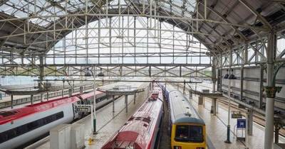 Rail passengers could be stuck with reduced timetables 'for a decade' amid Manchester's crumbling infrastructure - www.manchestereveningnews.co.uk - Manchester