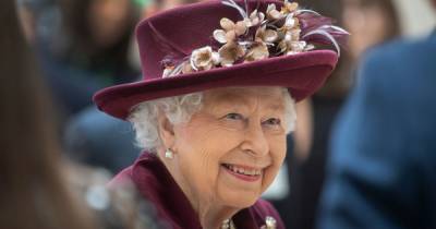 Queen in period of Royal Mourning on 95th birthday, Palace confirms along with solo picture of monarch - www.ok.co.uk