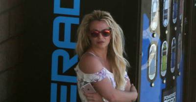 FreeBritney movement demand lawyer acts to get Britney Spears conservatorship axed - www.msn.com