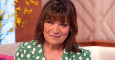 Lorraine Kelly forced to apologise for chat show gaffe - www.msn.com