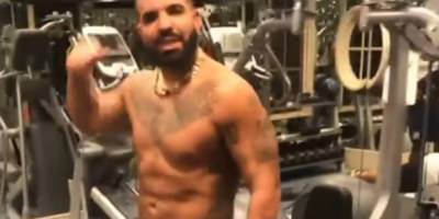 Drake Shows Off His Fit Physique Shirtless During a Workout at the Gym - www.justjared.com