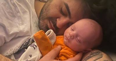 "He was my soulmate...he will live on through our son": Barber who died in Stockport crash was a new dad full of 'love and care' - www.manchestereveningnews.co.uk