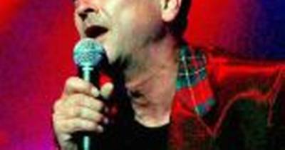 Bay City Rollers front man Les McKeown dies suddenly at 65 - www.manchestereveningnews.co.uk - Scotland
