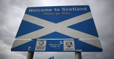 Nicola Sturgeon asked to explain border plan with England if Scotland becomes independent - www.dailyrecord.co.uk - Scotland - Ireland