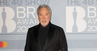 Tom Jones: 'Fans gave me the strength to carry on after wife Linda's death' - www.msn.com