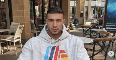 Love Island star Tommy Fury models £15 Aldi hoodie and fans cannot wait to get one - www.ok.co.uk