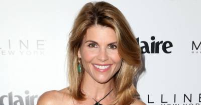 Lori Loughlin Steps Out for Golf Club Fitting Nearly 4 Months After Prison Release - www.usmagazine.com - Beverly Hills