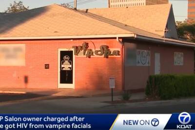 Salon Owner Charged After Two Clients Contract HIV From A ‘Vampire Facial’! - perezhilton.com - state New Mexico - city Albuquerque