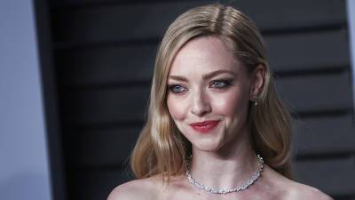 Amanda Seyfried’s Net Worth Means She’s a Hollywood Icon Just Like Her ‘Mank’ Character - stylecaster.com - Hollywood