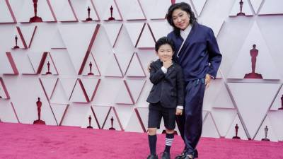 'Minari' Star Alan Kim Steals the Spotlight at 2021 Oscars in Shorts Suit and Knee-High Socks - www.etonline.com - USA