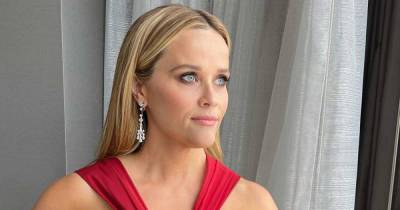 Reese Witherspoon sends fans wild in head-turning red dress at Oscars - www.msn.com