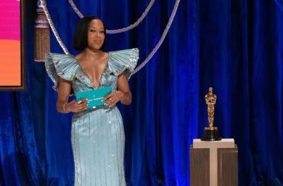 Regina King References Derek Chauvin Trial In Powerful Oscars Opening - etcanada.com - county Union - Los Angeles, county Union