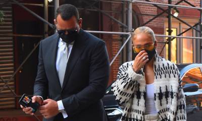 JLo and A-Rod return to their first date spot together after split - us.hola.com