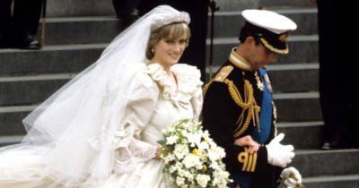 Princess Diana’s Iconic Wedding Dress Is Being Displayed at Kensington Palace - www.usmagazine.com - county Charles