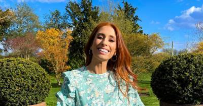 Stacey Solomon breaks down in tears as her boys read to her in the huge garden of their Essex home - www.ok.co.uk