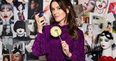 Everything you need to know about Makeup: A Glamorous History host Lisa Eldridge - www.msn.com