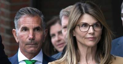 Lori Loughlin and Mossimo Giannulli Want to Leave L.A. and ‘Work on Their Marriage’ - www.usmagazine.com - state Idaho