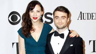 Daniel Radcliffe’s Girlfriend: Everything To Know About Erin Darke, Plus His Romance Timeline - hollywoodlife.com