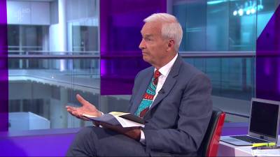 Jon Snow - Jon Snow: Iconic British News Anchor To Leave Channel 4 News After 32 Years - deadline.com - Britain