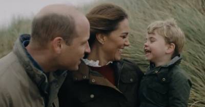 William and Kate play chase with the kids then roast smores in rare scenes of Cambridges happy home life - www.ok.co.uk