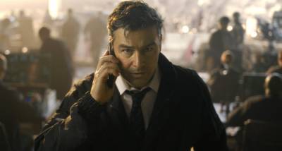 Kyle Chandler's Total Word Count in 'Godzilla vs. Kong' Revealed & It's Barely Anything - www.justjared.com