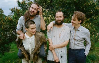 Big Thief apologise for t-shirt design with “reckless, offensive imagery” - www.nme.com