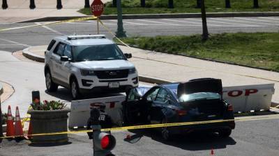 Car Rams Two Officers at Capitol Barricade; Driver Shot Dead - www.hollywoodreporter.com