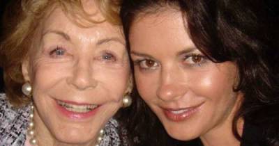 Catherine Zeta-Jones and Michael Douglas pay tribute to his step-mother Anne Douglas - www.msn.com