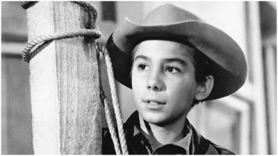 Johnny Crawford, ‘The Rifleman’ Star, Dead at 75 - variety.com