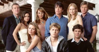 Everything ‘The O.C.’ Cast Has Said About a Possible Reboot - www.usmagazine.com - California