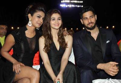 Bollywood stars help coordinate India Covid response following backlash at celebrities who left for Maldives - www.msn.com - India - Maldives