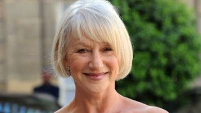 Helen Mirren Had a Confrontation With a Literal Bear - www.glamour.com