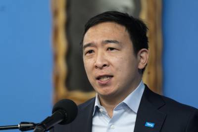 Andrew Yang Proposes Public-Private Broadway Ticket Rescue Plan & Pilot Program For Streaming Theater Productions - deadline.com