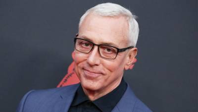 Dr. Drew Gets Dragged On Twitter After Claiming ‘Vaccination Passports’ Would Segregate People - hollywoodlife.com