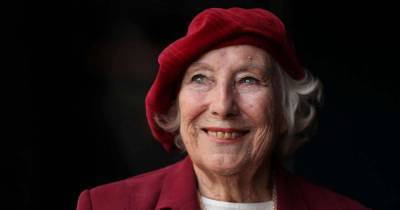 Three sites on Dover’s iconic White Cliffs being considered for Dame Vera Lynn memorial - www.msn.com - Virginia