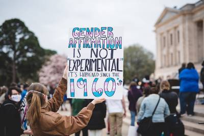Arkansas lawmakers override Gov. Hutchinson’s veto of bill banning health care for trans youth - www.metroweekly.com - USA - county Jack - state Arkansas - county Liberty - county Hutchinson