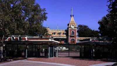 Disneyland Unveils Hours, Reservation-Ticketing Procedure For Reopening - www.hollywoodreporter.com - California