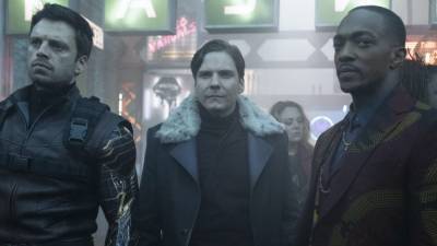 'The Falcon and Winter Soldier's Daniel Brühl Reveals Why Everyone Should Be Team Zemo (Exclusive) - www.etonline.com