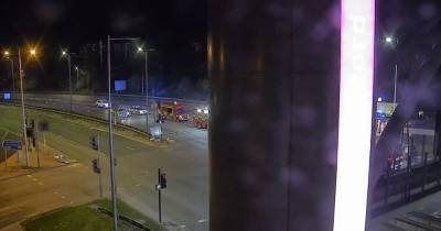 M602 shut after emergency services descend on 'serious' crash on Regent Road in Salford - www.manchestereveningnews.co.uk
