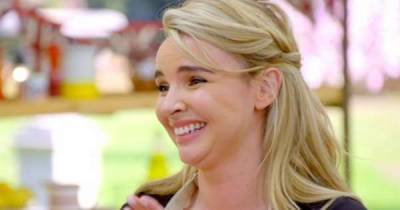 Nadine Coyle pleases Bake Off fans with pronunciation of 'flour' after viral clip - www.msn.com