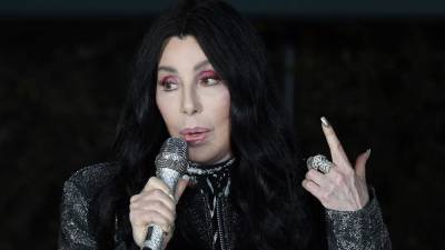 Cher issues second apology for George Floyd tweet after 'soul searching,' vows to think before she tweets - www.foxnews.com - Minneapolis