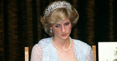 Princess Diana’s hairstylist says her iconic short hair was initially 'faked' with the help of a tiara - www.ok.co.uk - Britain