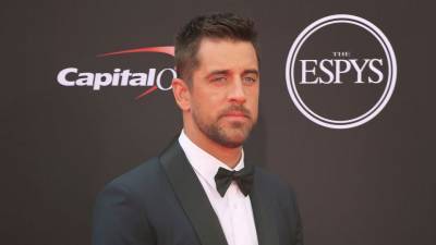 Aaron Rodgers Would ‘Highly Consider’ Retiring From the NFL to Host ‘Jeopardy’ Permanently - stylecaster.com