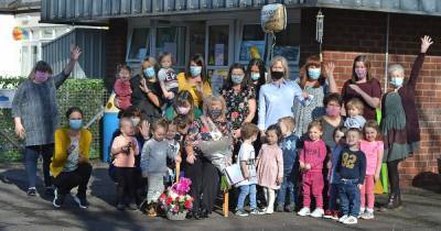Children and staff pay fond farewell to Alexandria nursery worker after 20 years - www.dailyrecord.co.uk - Scotland