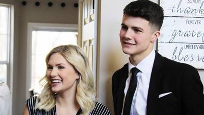 'Bringing Up Bates' Star Katie Bates Is Engaged to Travis Clark After a Year of Courting - www.etonline.com - Florida