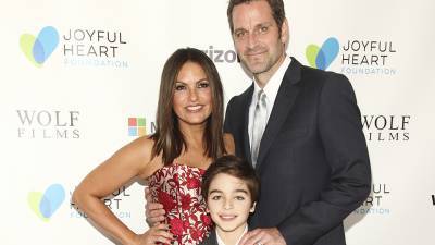 Here’s What to Know About Mariska Hargitay’s 3 Kids Blended Family With Peter Hermann - stylecaster.com