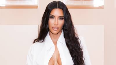 Kim Kardashian Reveals When Her Family's New Hulu Show Will Premiere - www.justjared.com