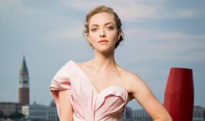 Amanda Seyfried Wants to Play Glinda in 'Wicked' Movie, Reveals Her Elphaba Choice - www.justjared.com