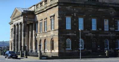 Broken leg toddler's mum was reported to social work by her own mum, court hears - www.dailyrecord.co.uk