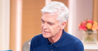 Phillip Schofield 'distressed' over 'Snapchat messages leaked on TikTok' - www.dailyrecord.co.uk